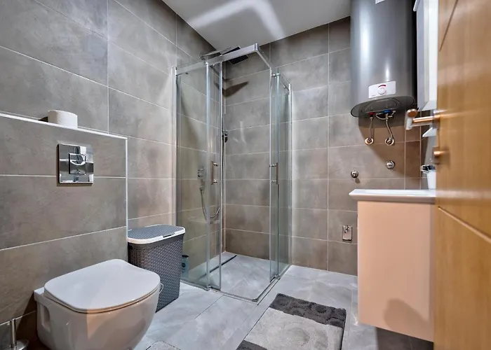 Santos Hills 아파트 즐라티보