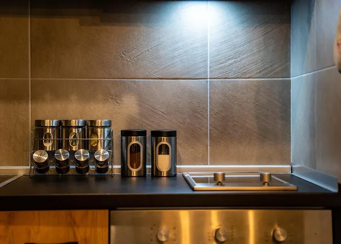 Santos Hills 아파트 *